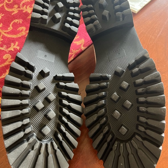 Lilia White Leather Shoes. NWT - Picture 9 of 9